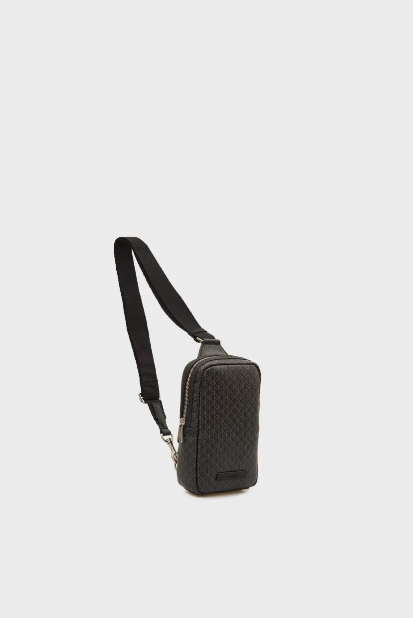 Sumka/EMBLEM AOP COATED SQUARE SLING 3