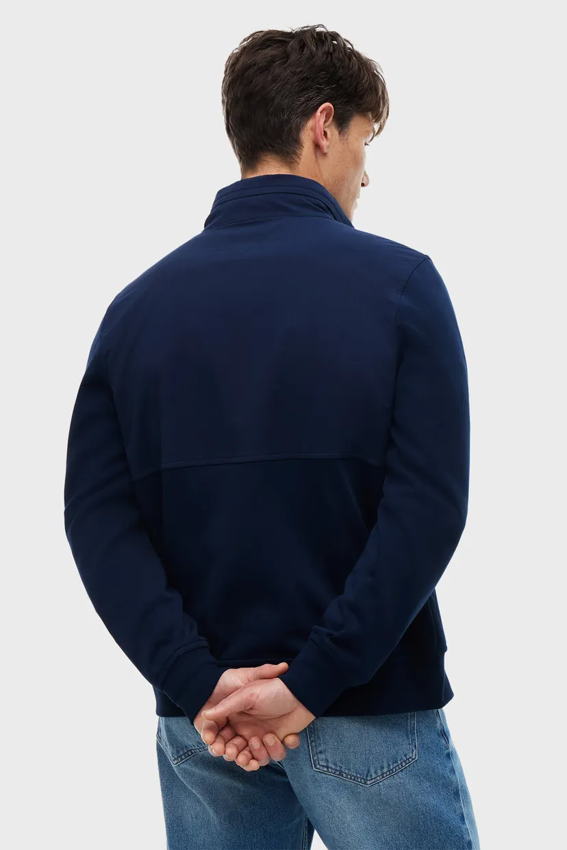 Reglan PERFORMANCE GRAPHIC ZIP THROUGH 3