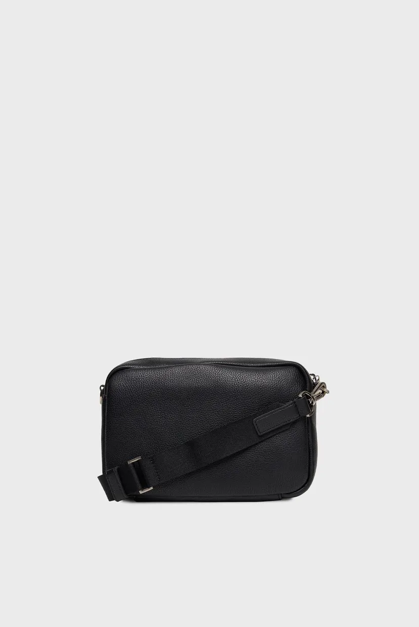 Sumka/RAISED CAMERA BAG 4
