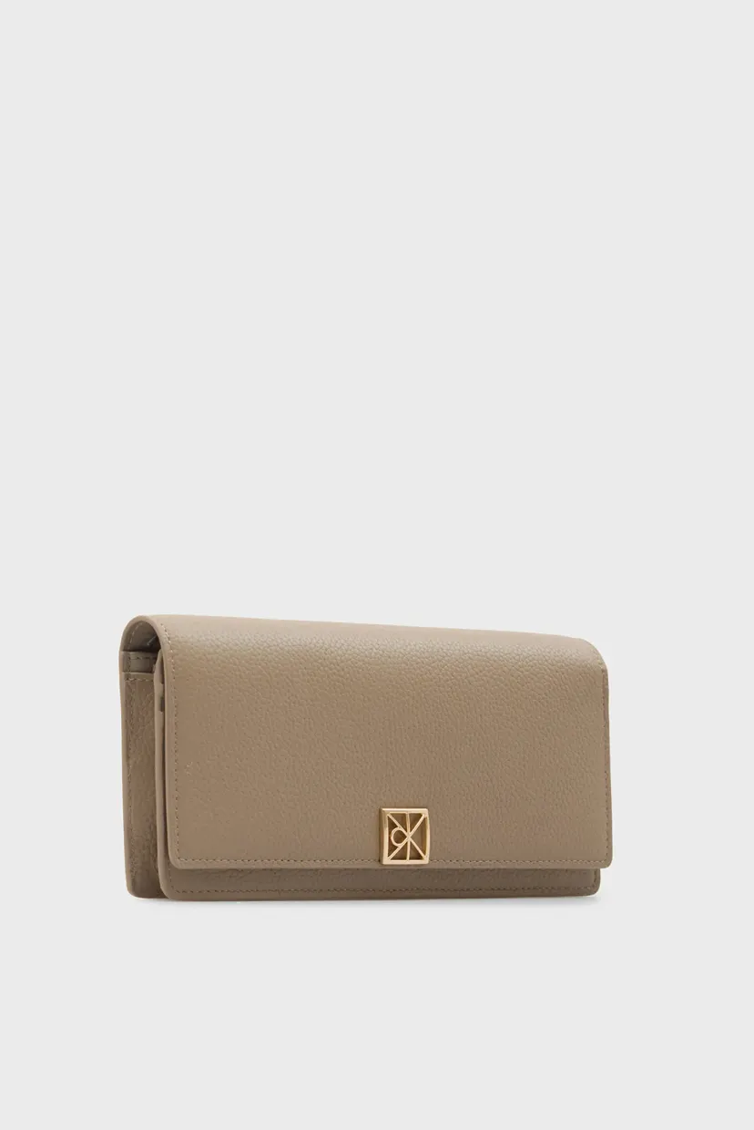 Hamyon/EMBLEM HW PEBBLE LONG BIFOLD 3