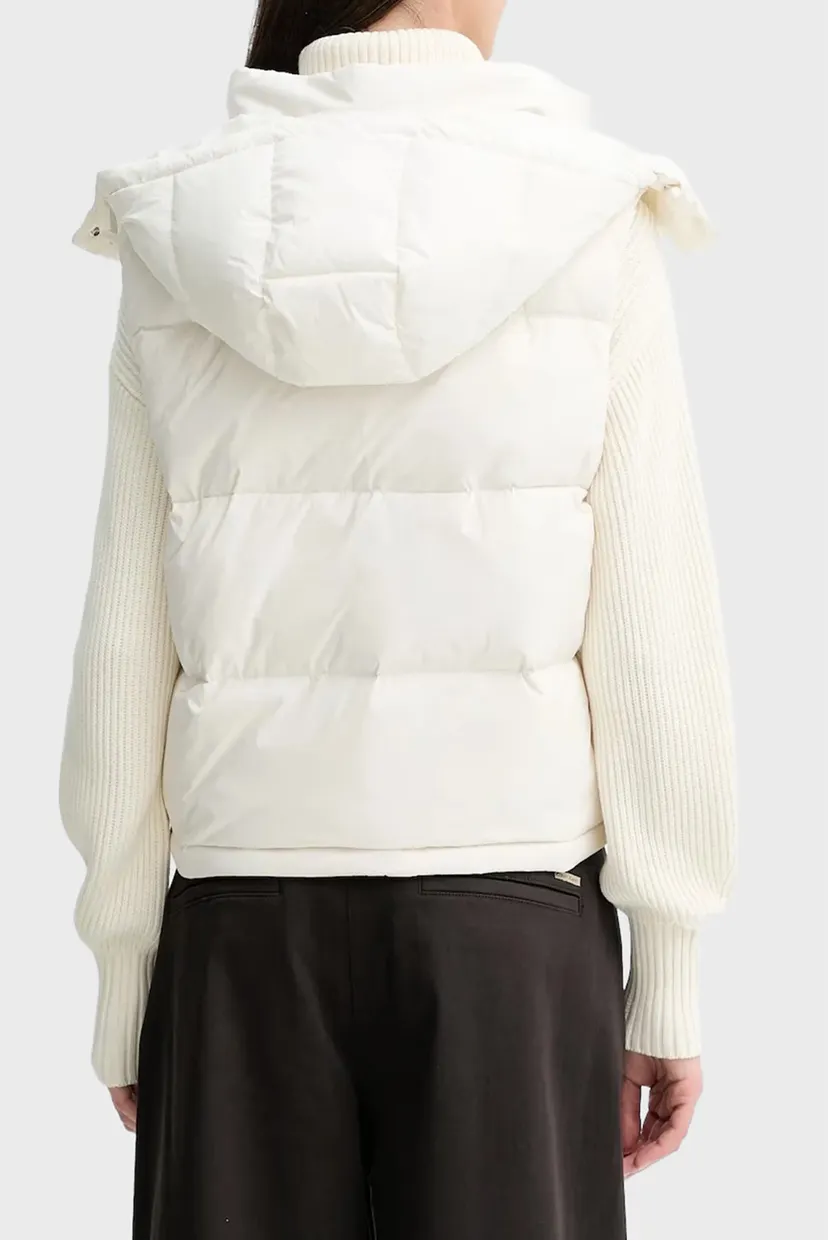 Жилет ESSENTIAL MIDWEIGHT PUFFER VEST 3