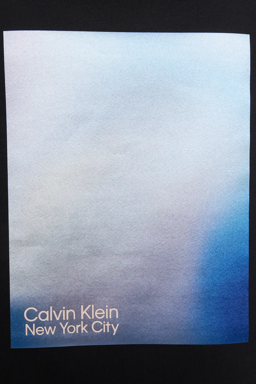 Футболка SS FASHION FIT GRADATION TEE 3