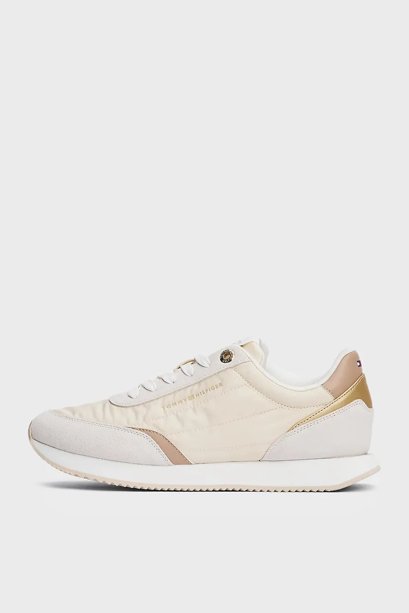 Krossovka ESSENTIAL RUNNER 8