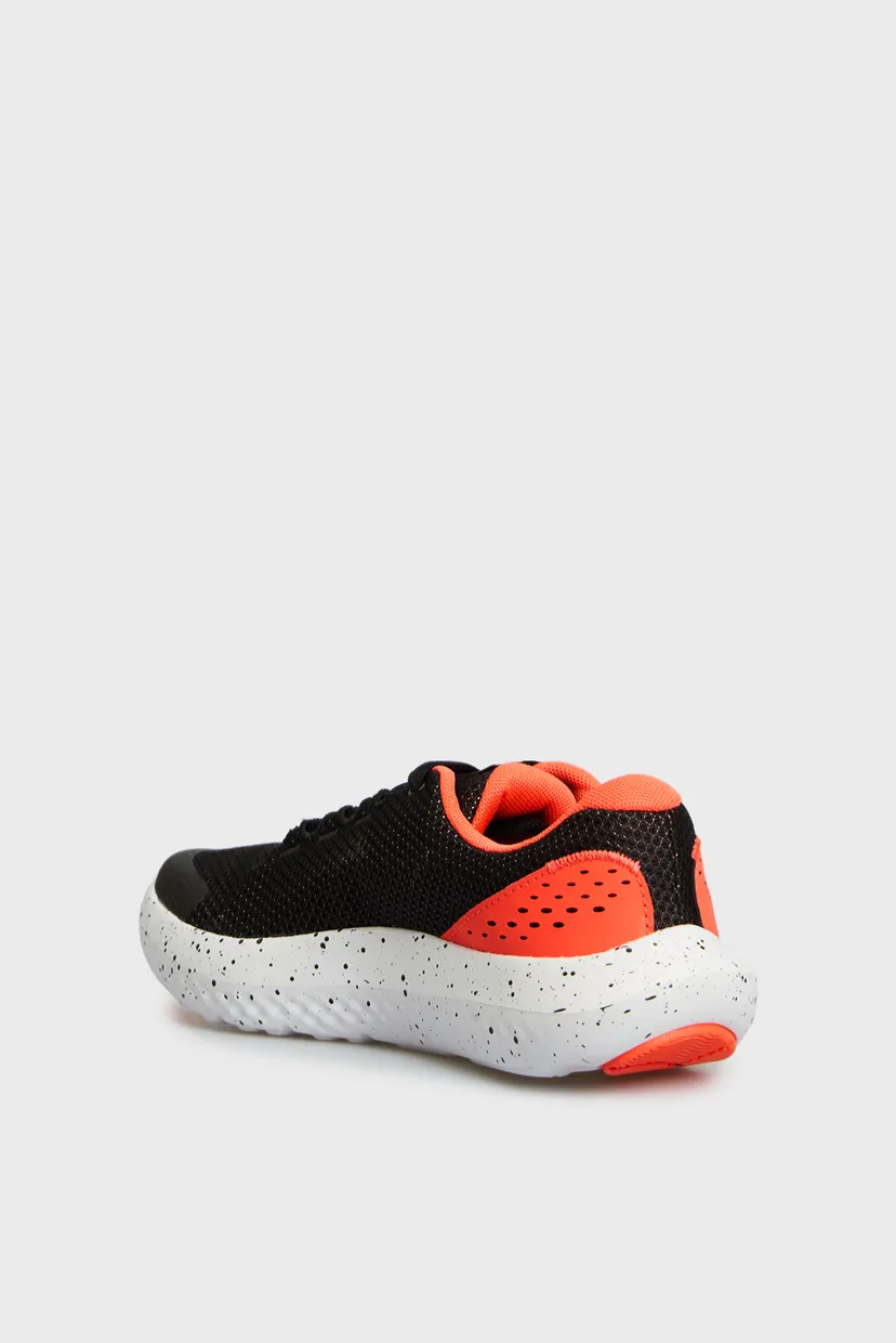 Krossovka UA BGS Surge 4 5